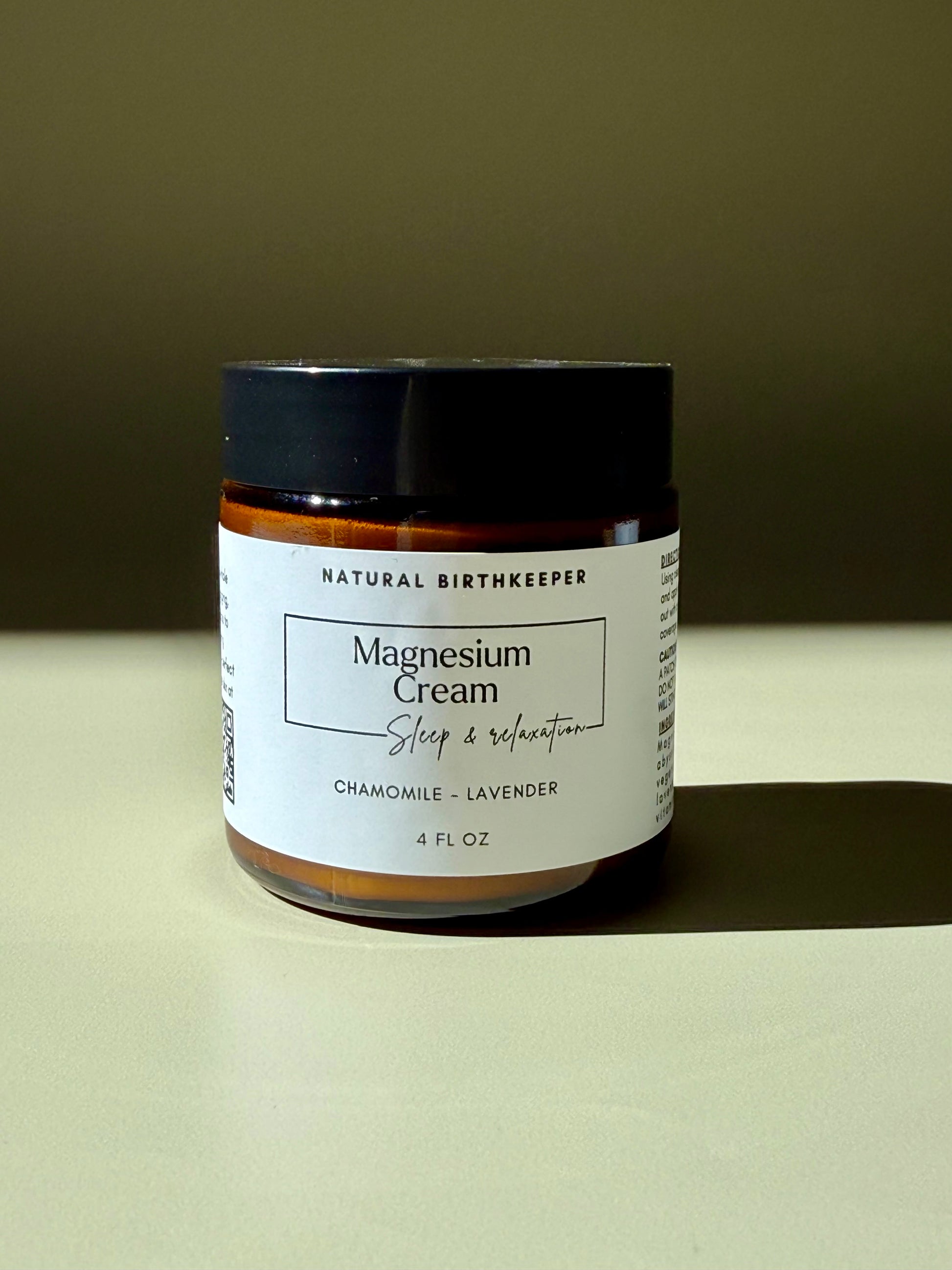 Organic herbal infused vegan magnesium cream. 4 oz amber jar.